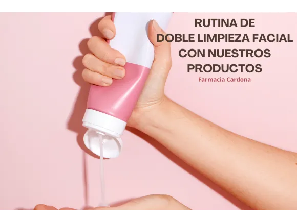 Rutina de higiene facial en dos pasos con cosmética propia